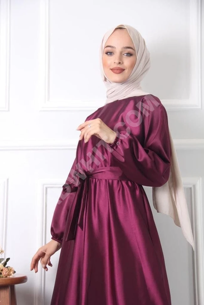 فستان نسائي طويل ساتان حرير للمحجبات