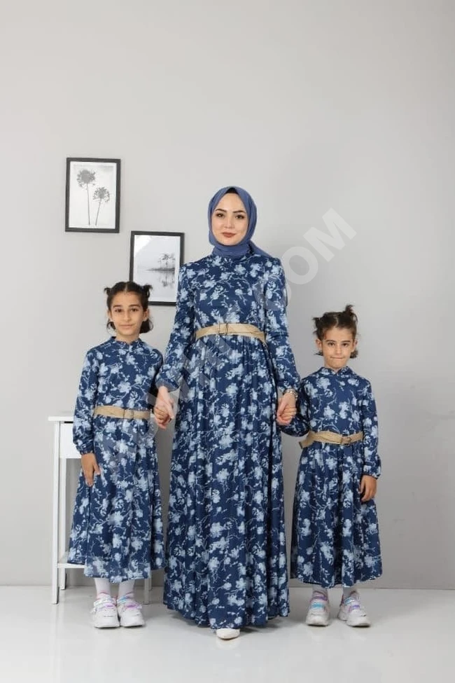 طقم كابلز للبنت والأم المحجبة 