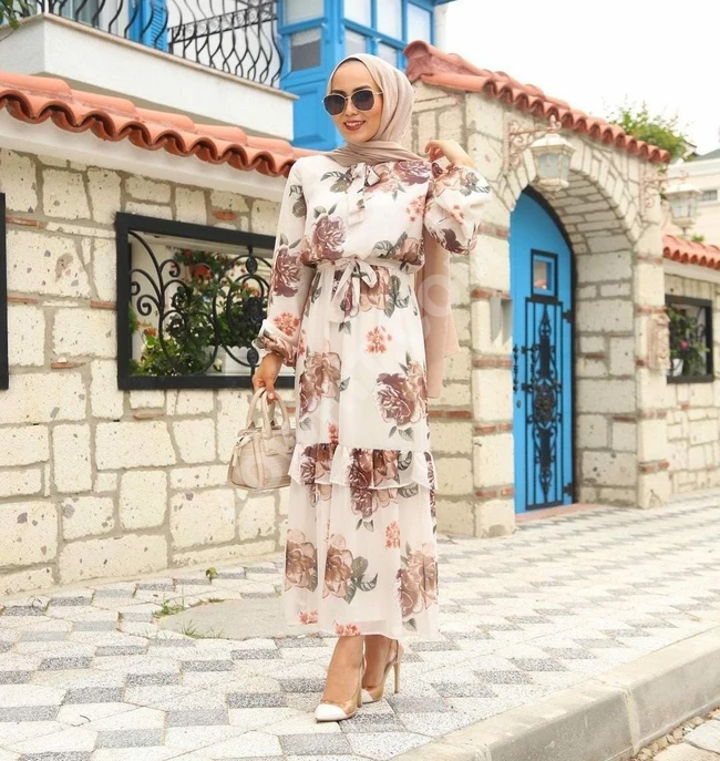 فستان نسائي طويل للمحجبات 