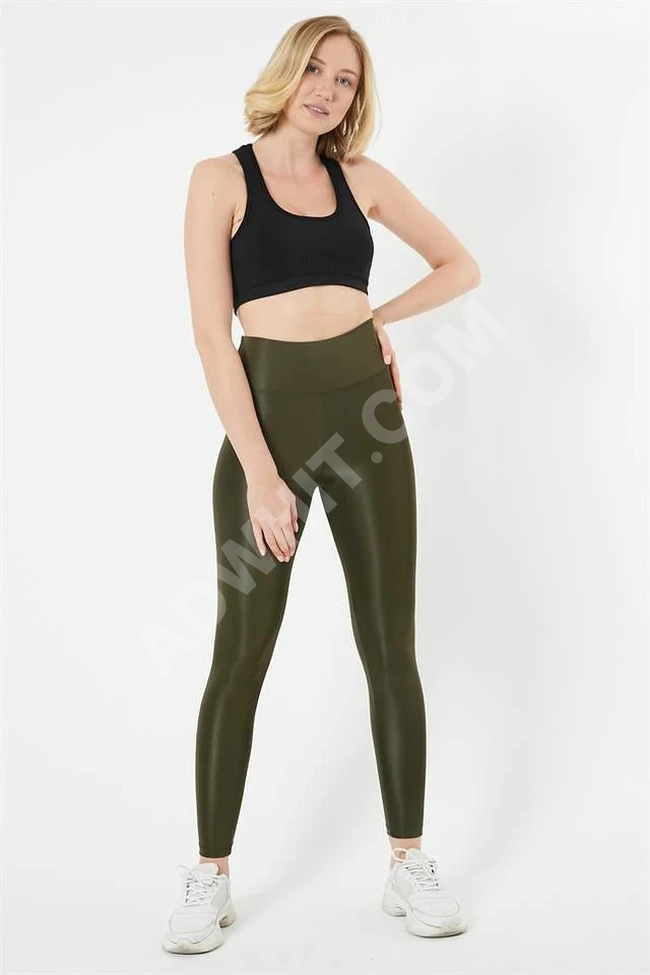 بنطال تايت نسائي