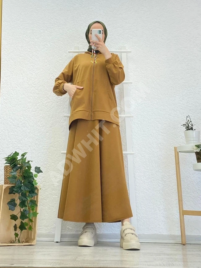 طقم نسائي جاكيت مع تنورة