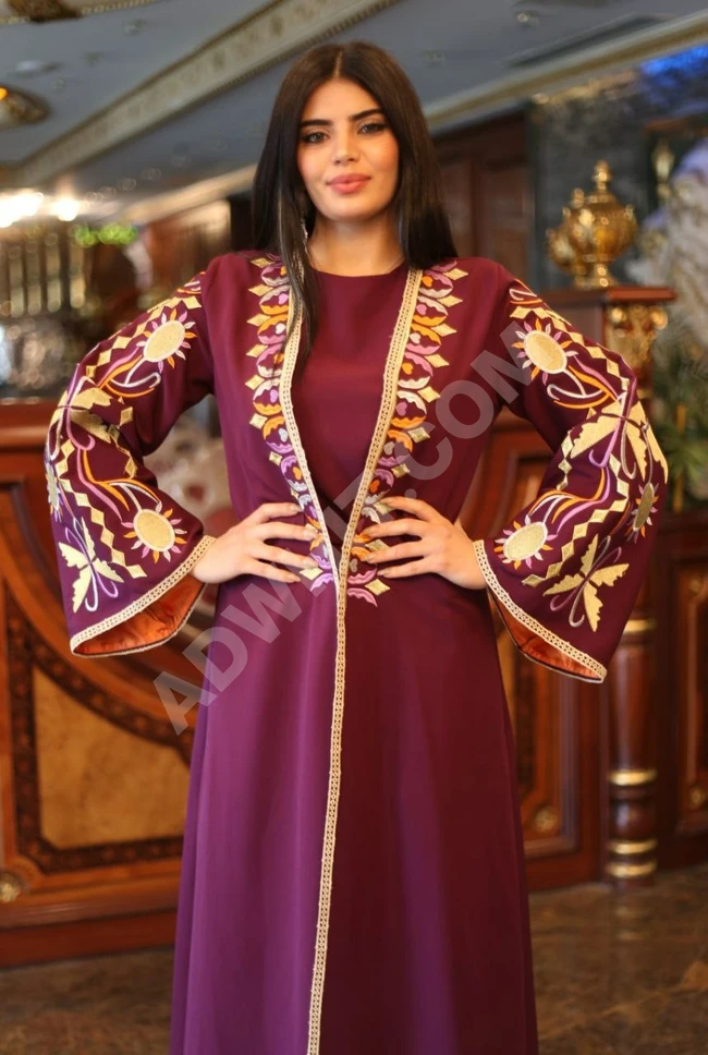 عباءة نسائية للمحجبات 