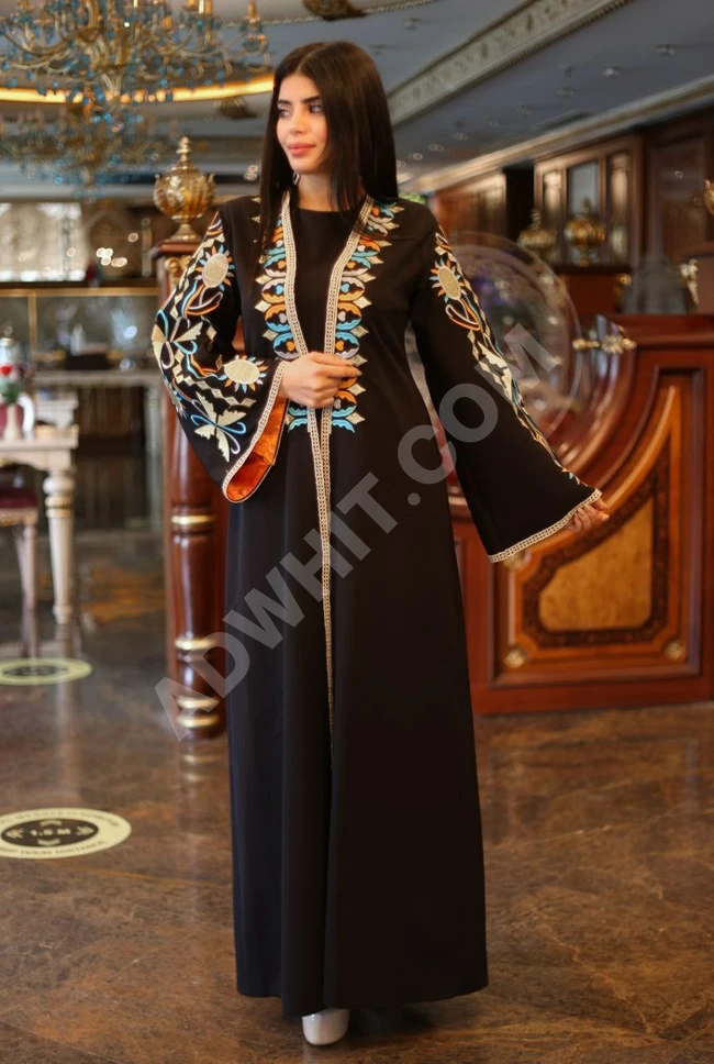 عباءة نسائية للمحجبات 