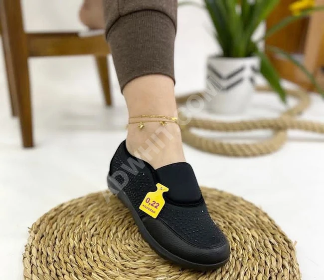 حذاء سبور نسائي 