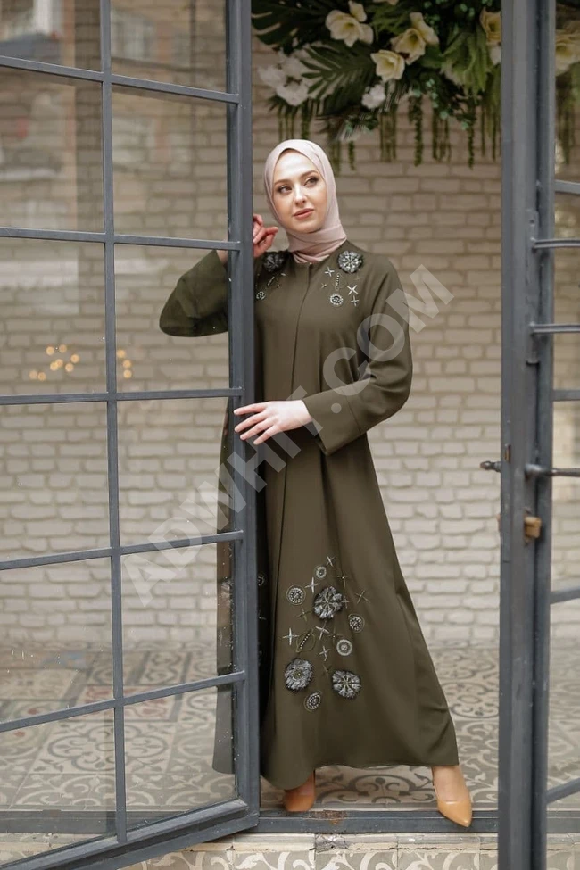 عباءة نسائية للمحجبات 