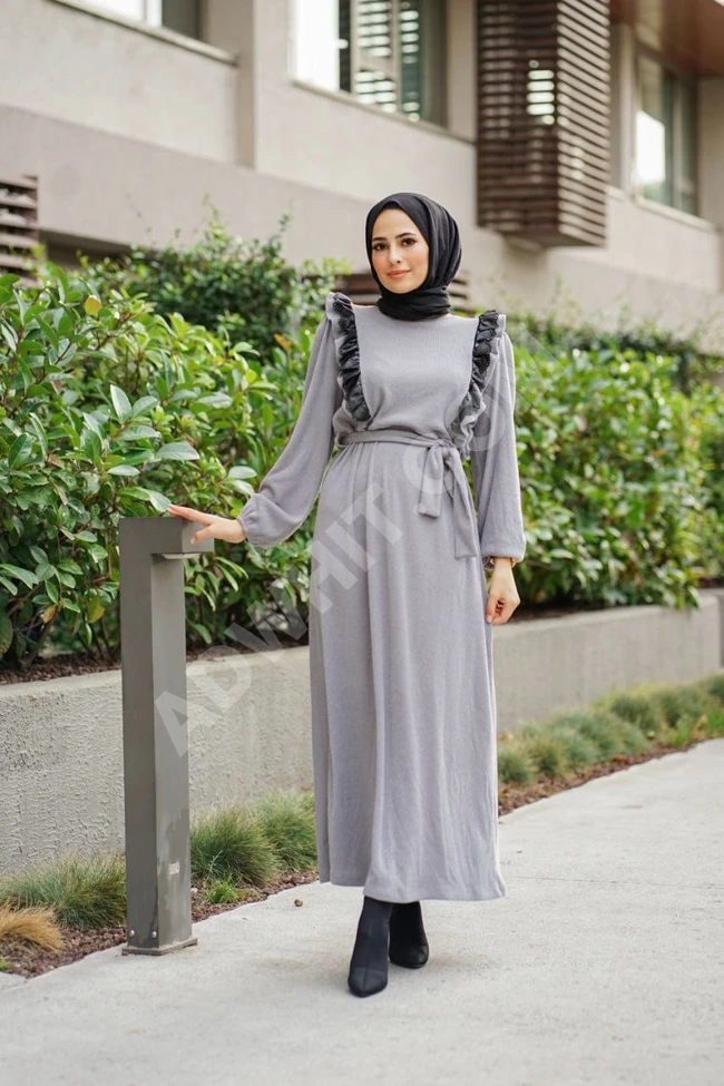 فستان نسائي طويل للمحجبات 