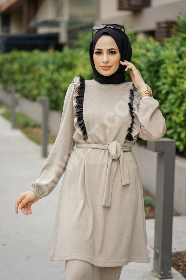 طقم نسائي للمحجبات 