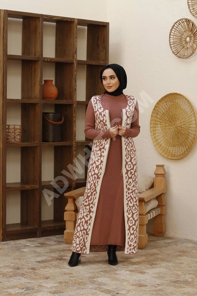 طقم نسائي شتوي للمحجبات 