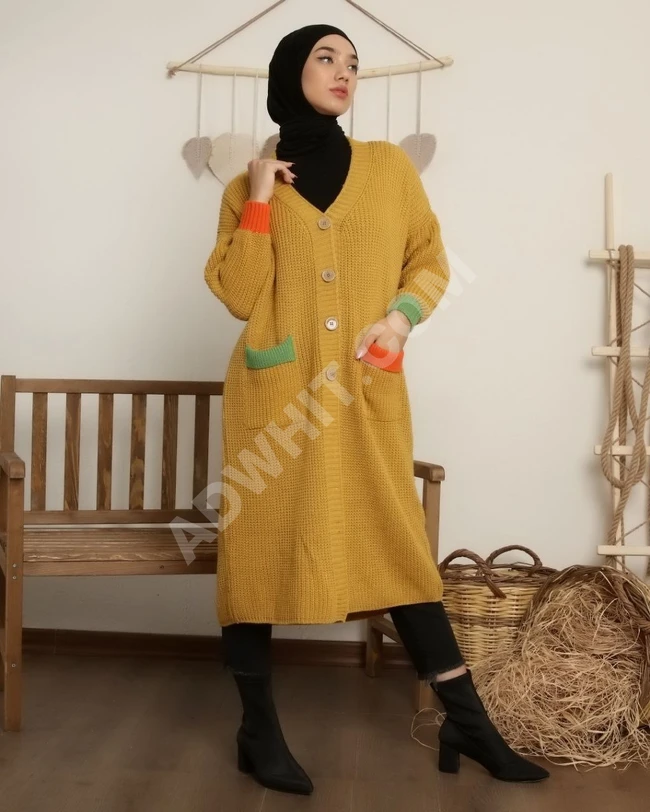 جاكيت صوف نسائي طويل