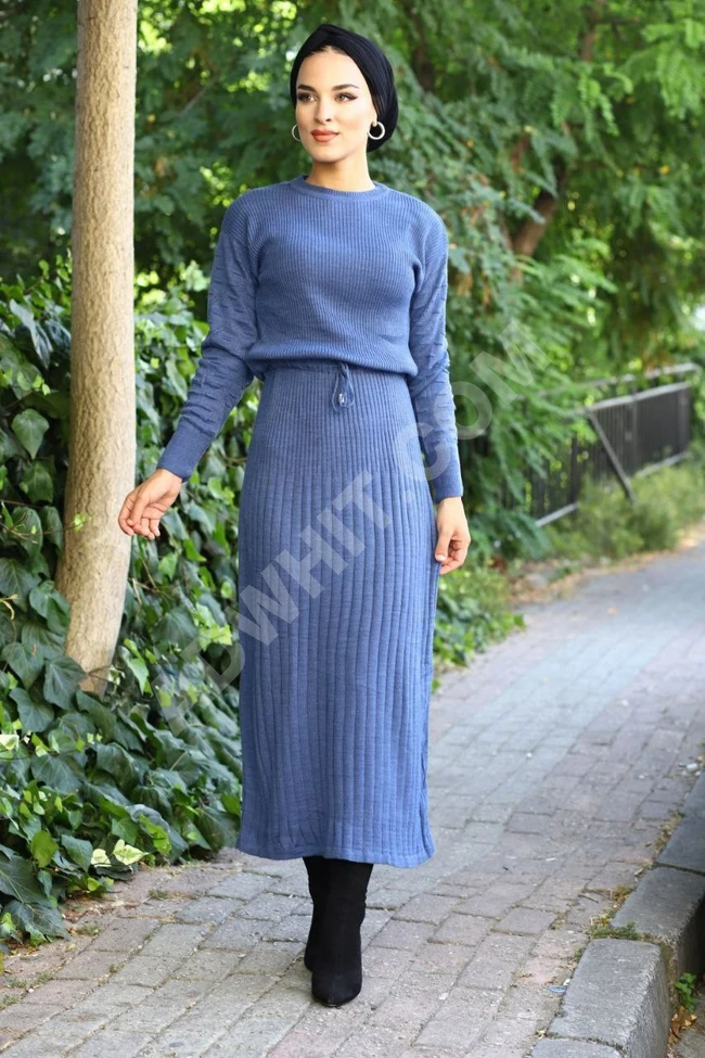 فستان صوف نسائي طويل 