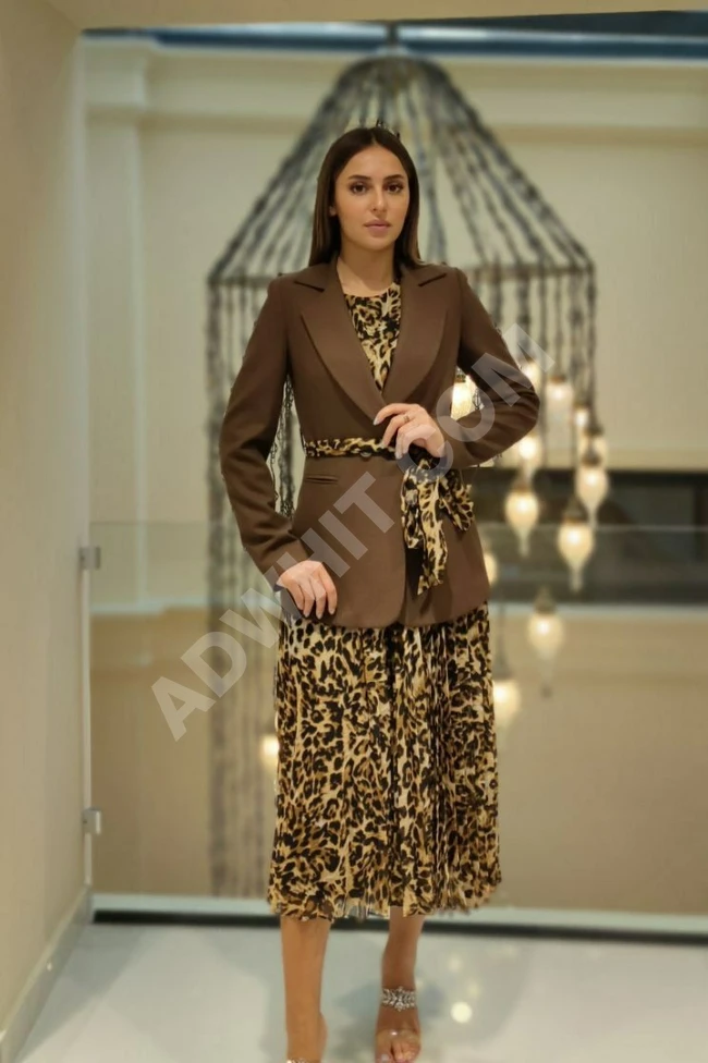 طقم نسائي فاخر 