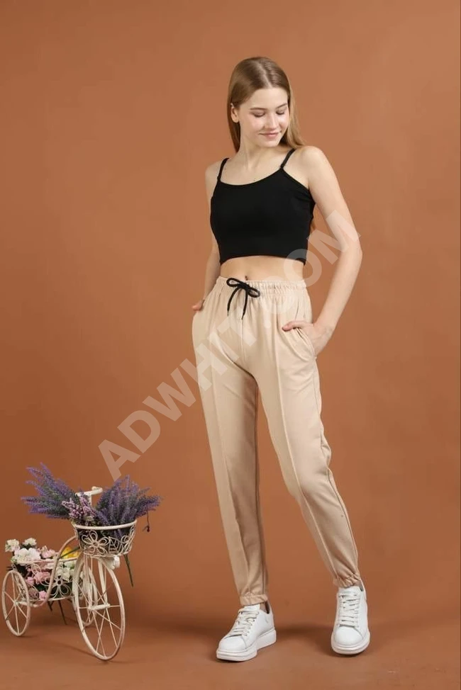 بنطال رياضي نسائي 