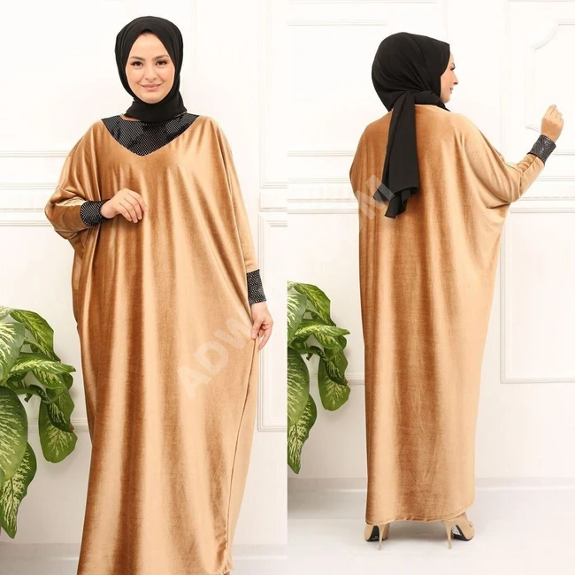 عباءة مخمل نسائية طويل 