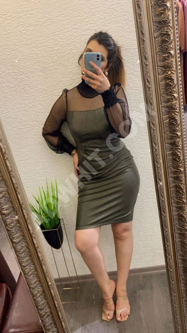 فستان جلد نسائي قصير 