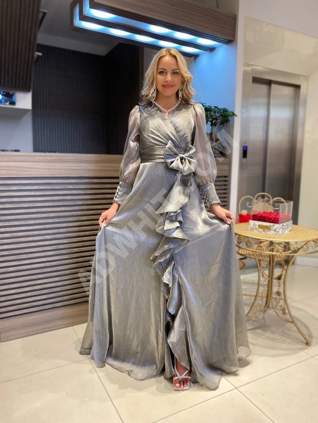 فستان سهرة نسائي طويل فاخر 