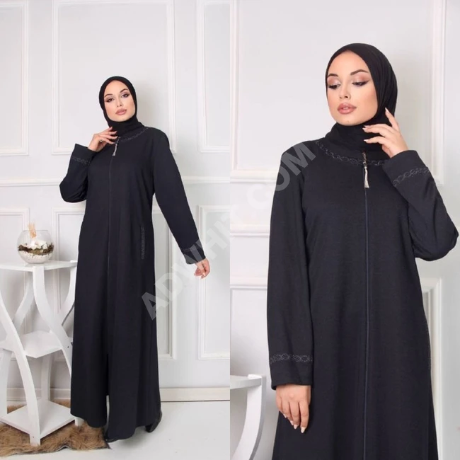 عباءة نسائية للمحجبات