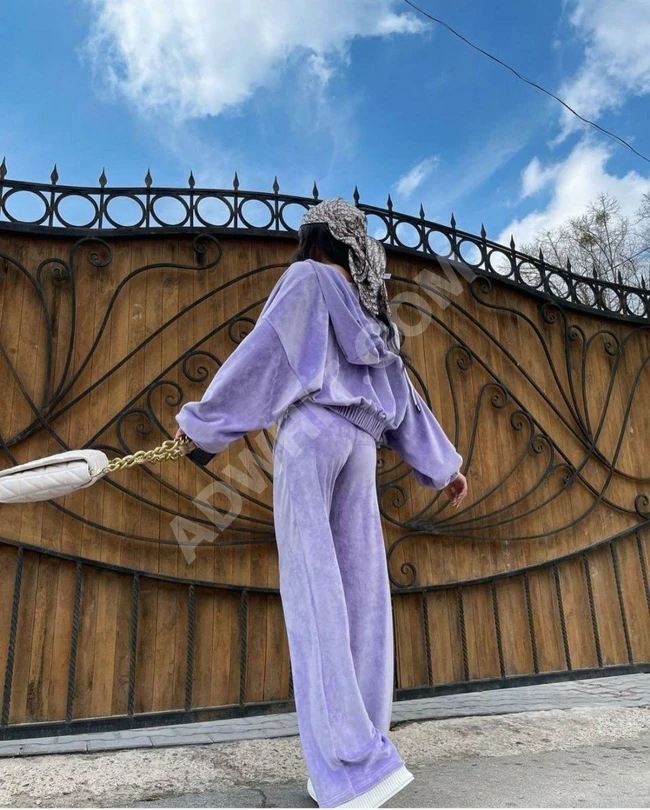 طقم مخمل نسائي 