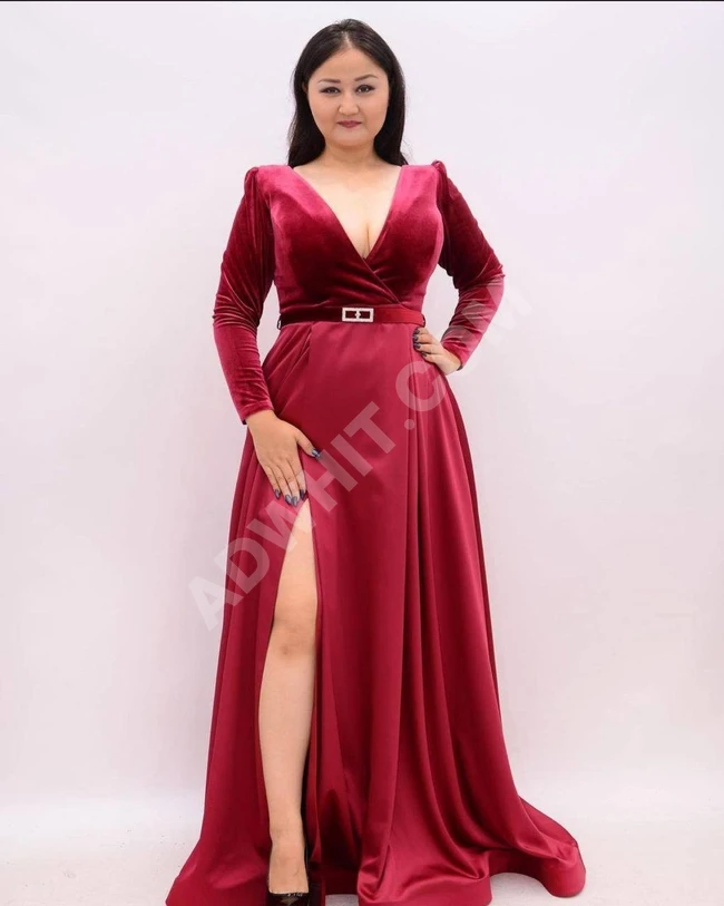 فستان سهرة مخمل طويل 