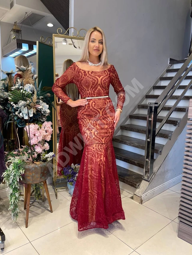 فستان سهرة نسائي طويل 