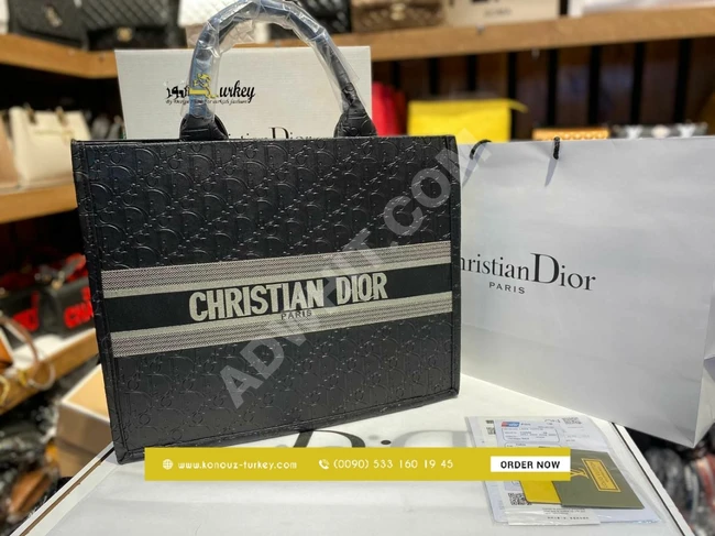 حقيبة نسائية