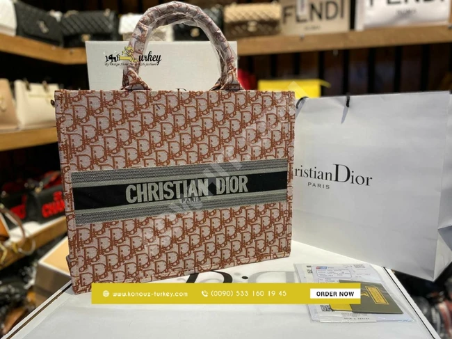 حقيبة نسائية