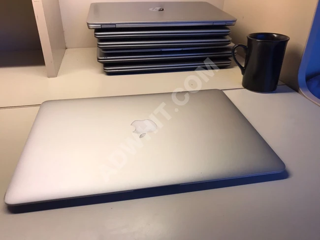 لابتوب macbook air للبيع