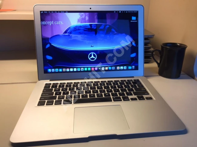 لابتوب macbook air للبيع