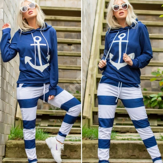 بيجامة نسائية