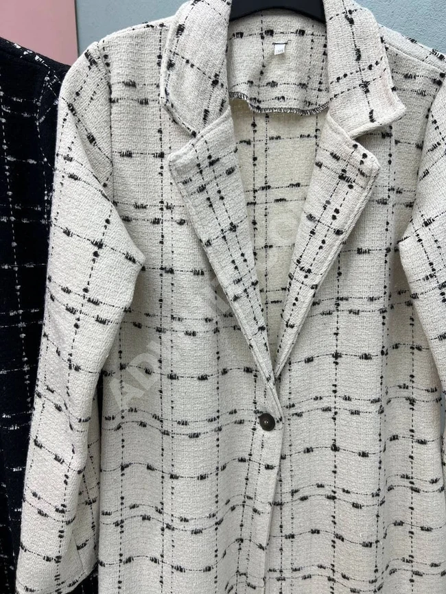 جاكيت نسائي طويل