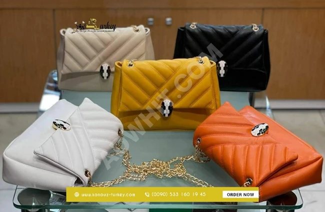 حقيبة يد نسائية