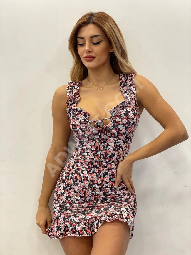 فستان نسائي