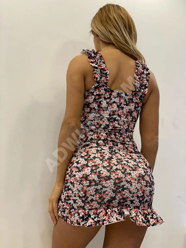 فستان نسائي