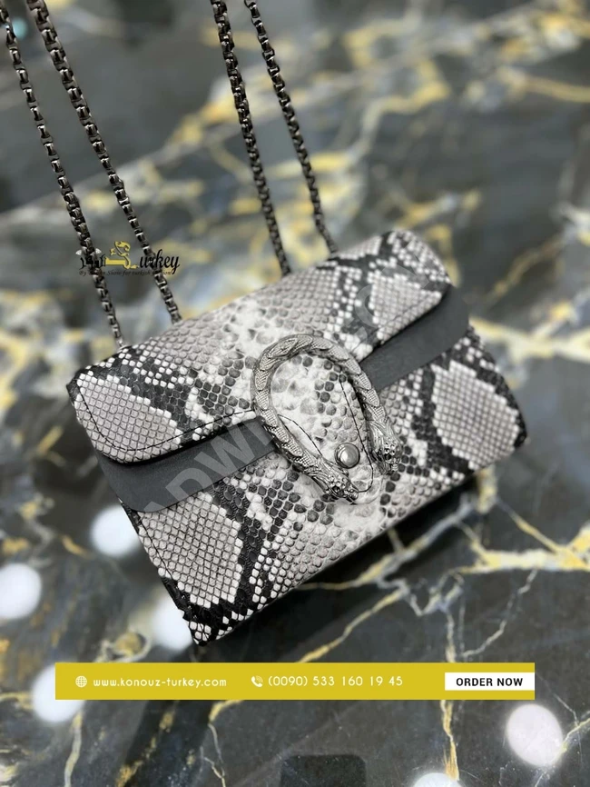 حقيبة نسائية