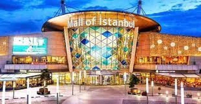 شقة مفروشة   بالكمال غرفة وصالة للايجار السنوي   داخل مشروع mall of istanbul