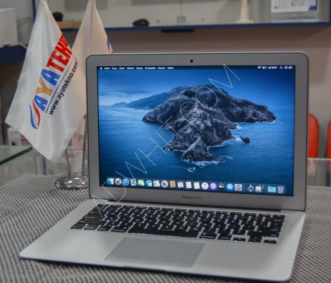 MacBook Air 2015   الجهاز الرائع جداً و المناسب للطلاب و للحمل و التنقل  