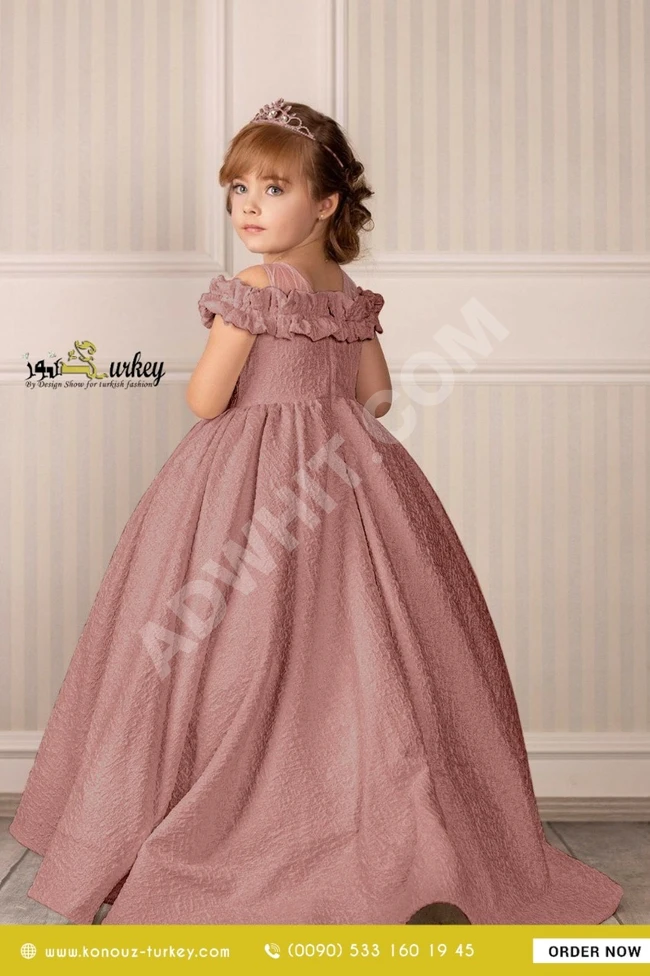 فستان بناتي