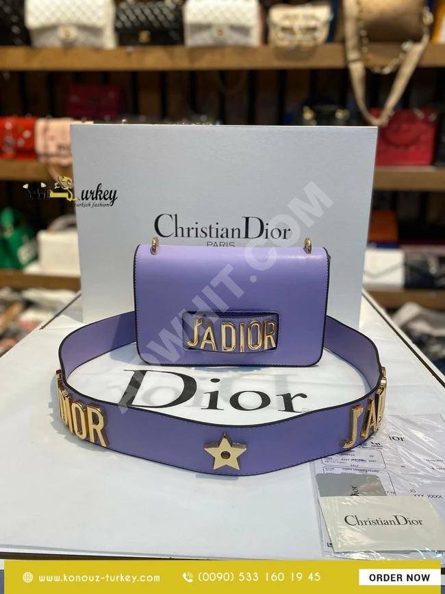 حقيبة نسائية