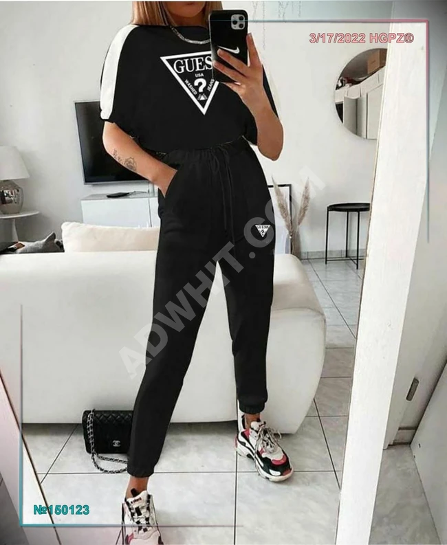 بيجامة نسائية