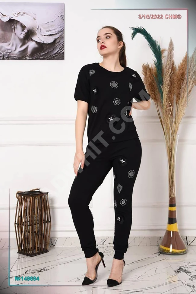 بيجامة نسائية