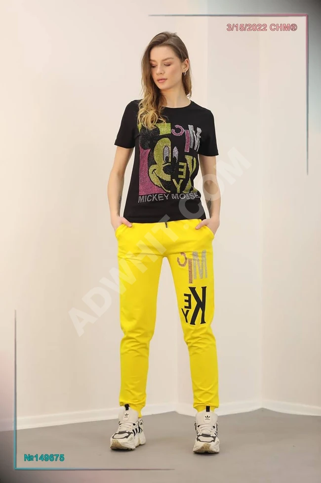 بيجامة نسائية