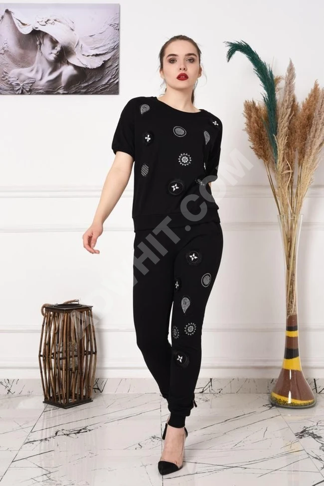 بيجامة نسائية