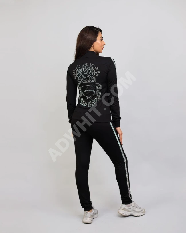 بيجامة نسائية