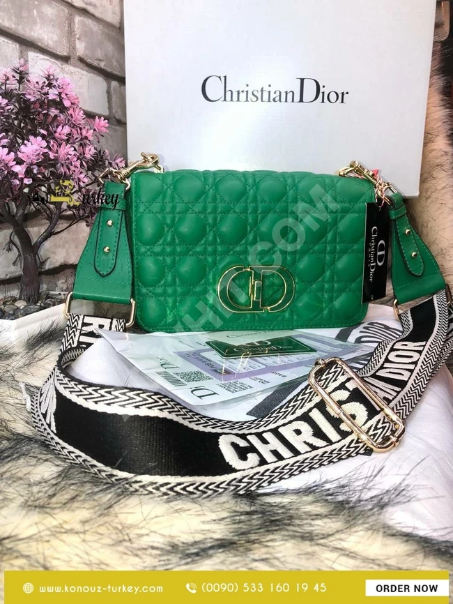 حقيبة نسائية