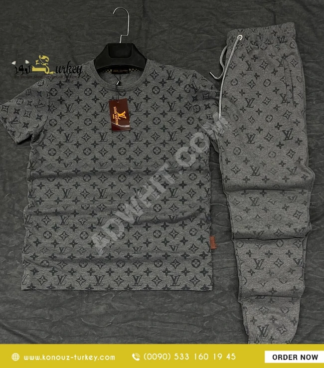 بيجامة رجالي