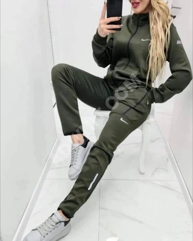 بيجامة نسائية