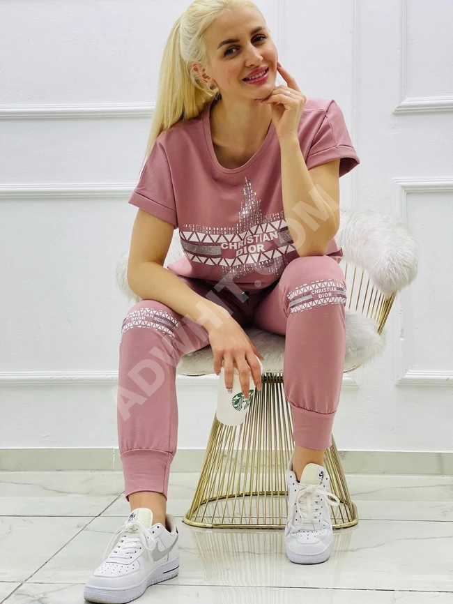 بيجامة نسائية 