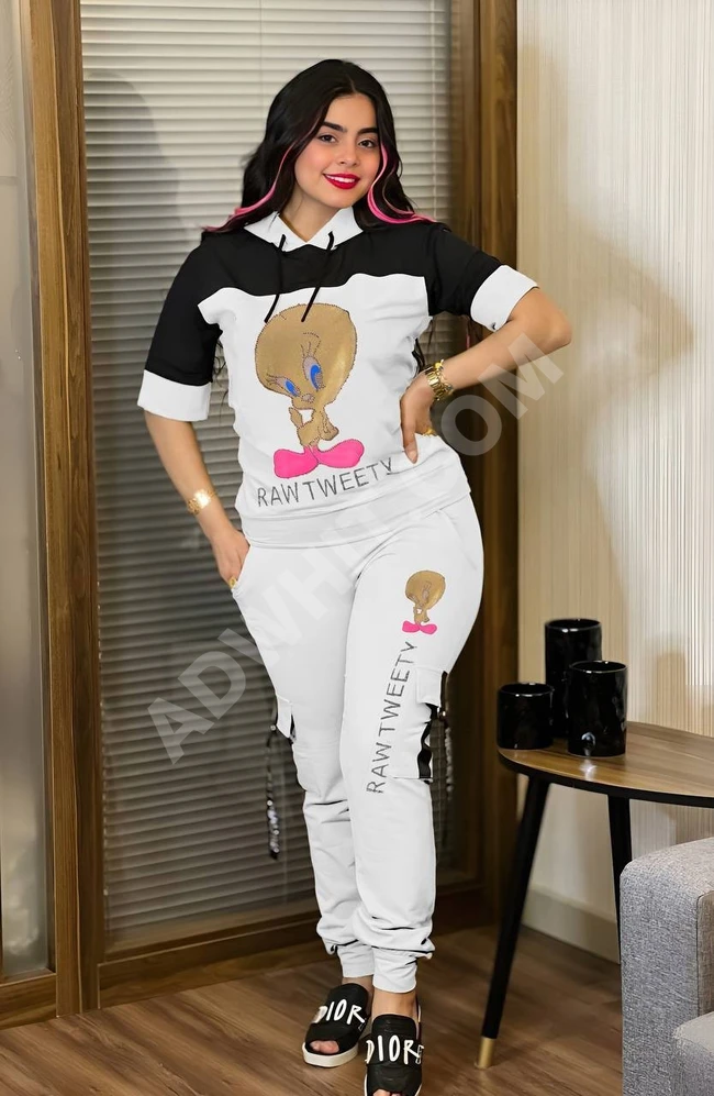 بيجامة نسائية