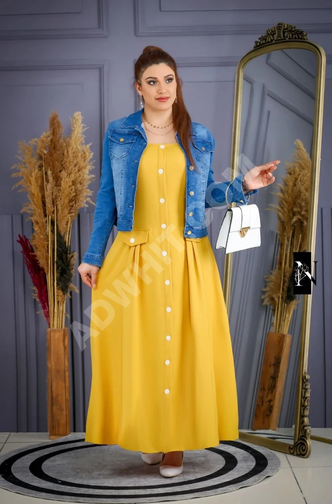 فستان نسائي