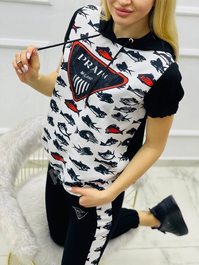 بيجامة نسائية