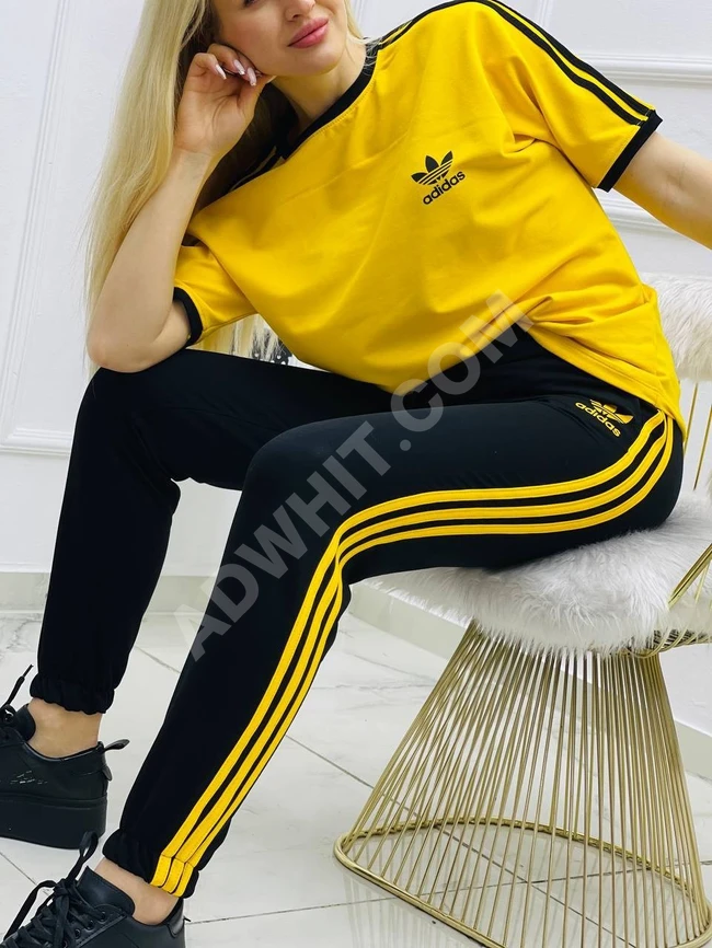 بيجامة نسائية